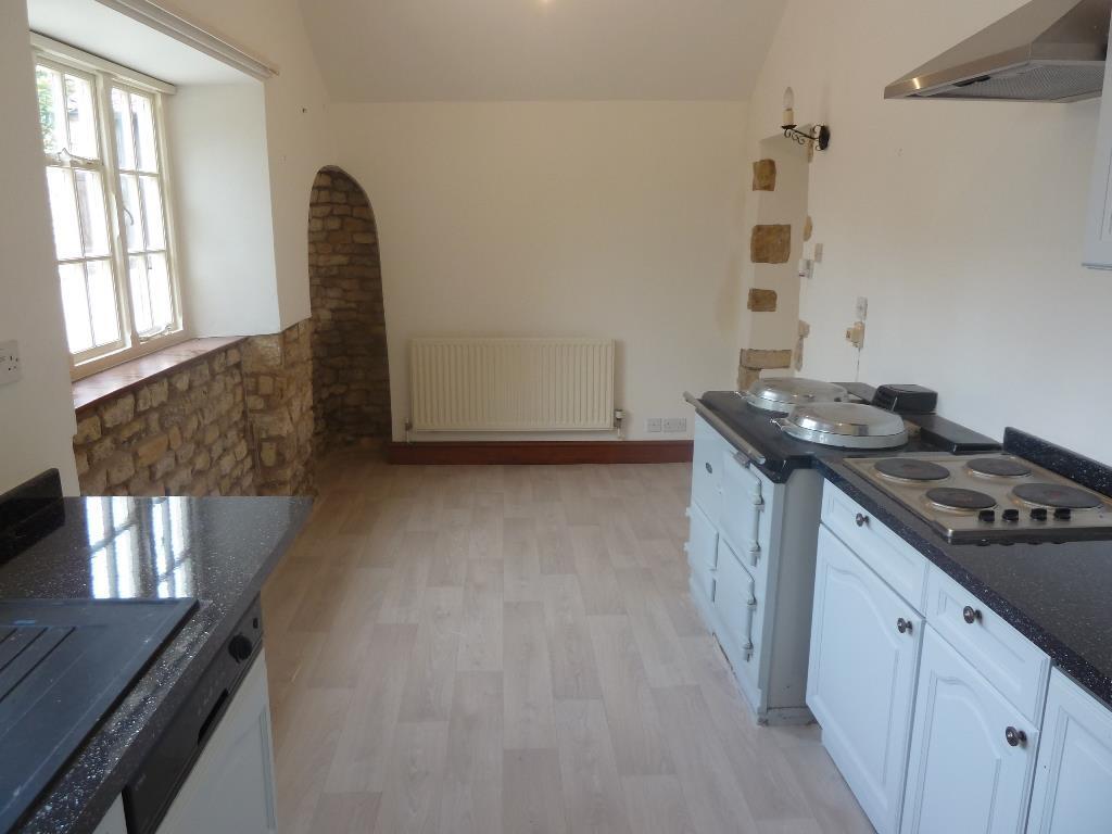 waltham kitchen.JPG