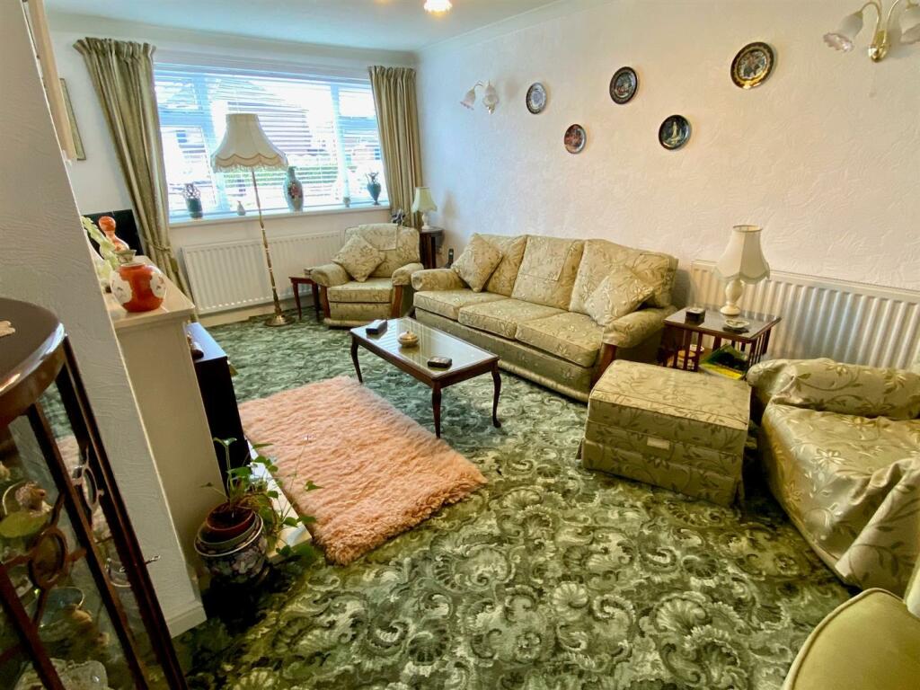 water royd avenue 28 lounge.jpg