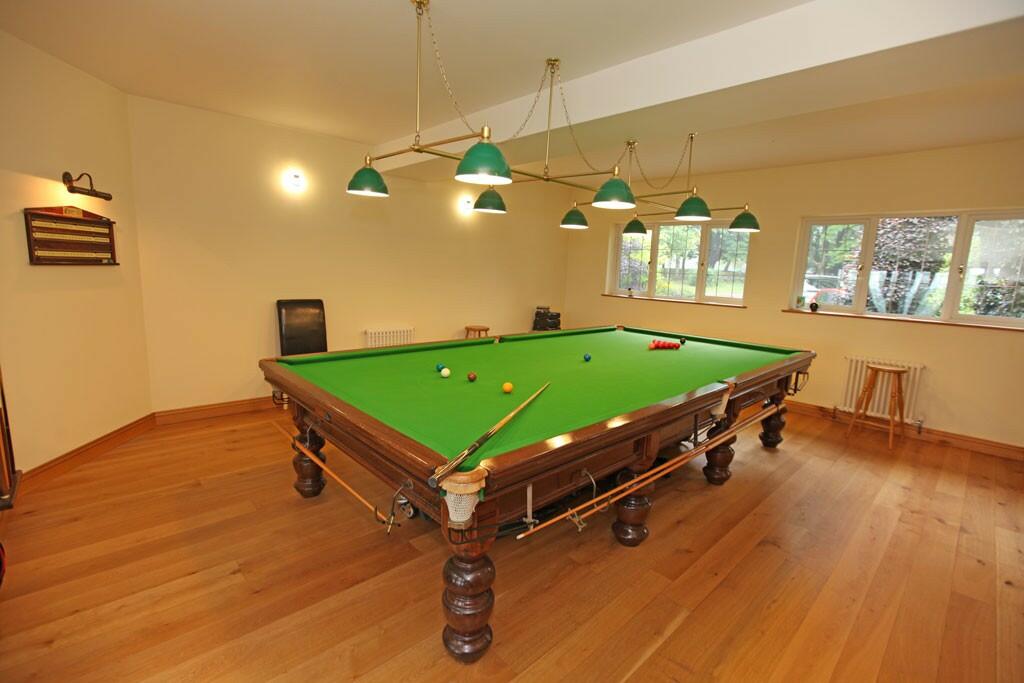 Billiard room