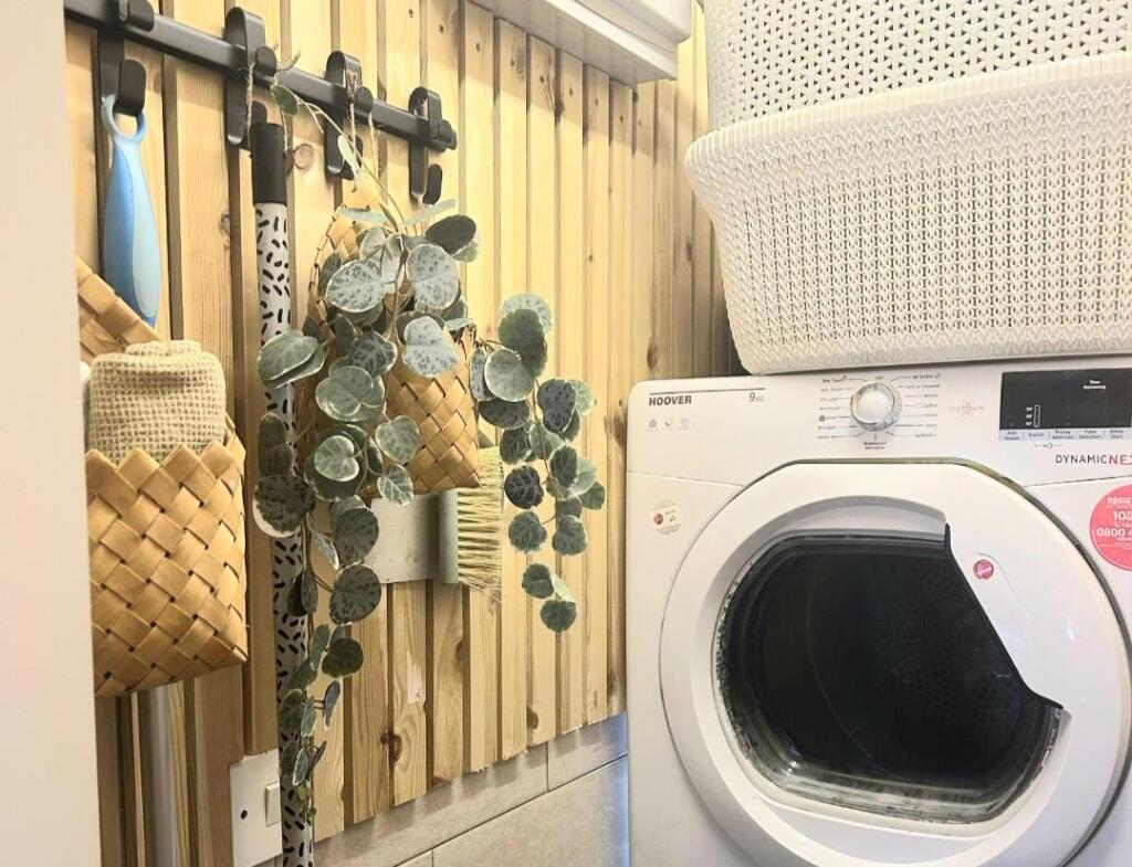 209 morthen road pantry.jpg