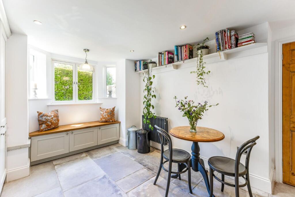 92291_1-Maple-Terrace-Yeadon-Leeds (13)_low.jpg