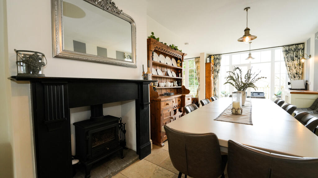 4974ab6a-e6f6-41b9-893d-b6f9d5cf44bf