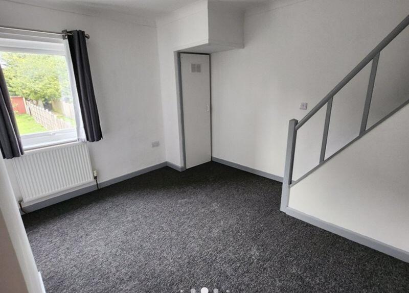 bedroom2