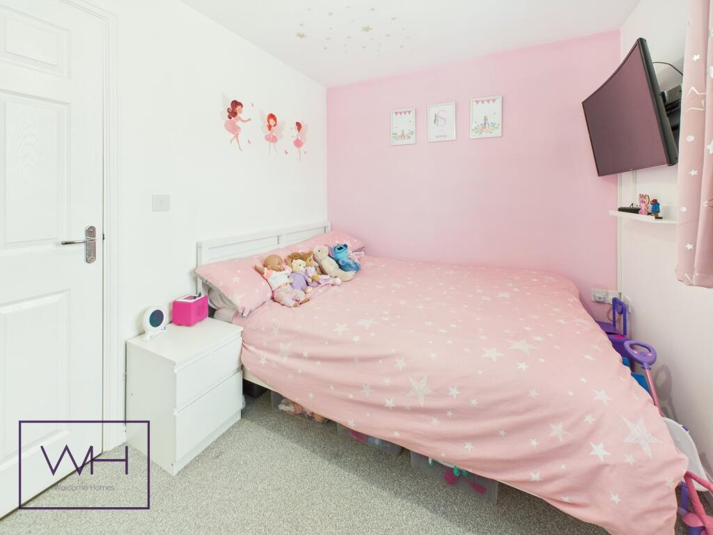 CAM03785G0-PR0222-ST