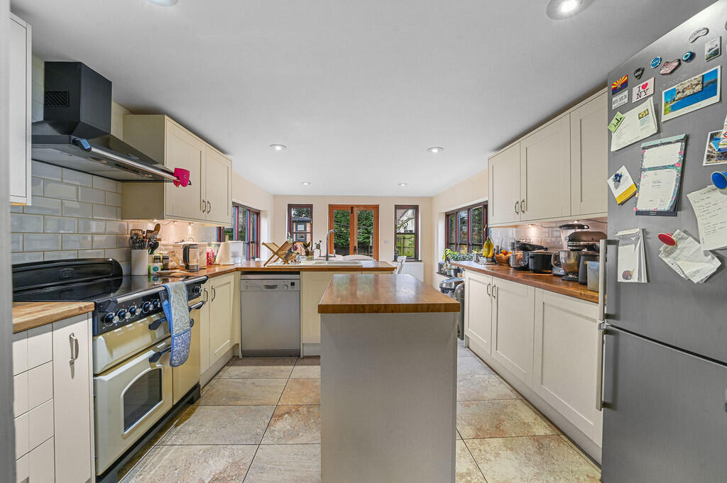 PT-DB(WP)-BeechTr...