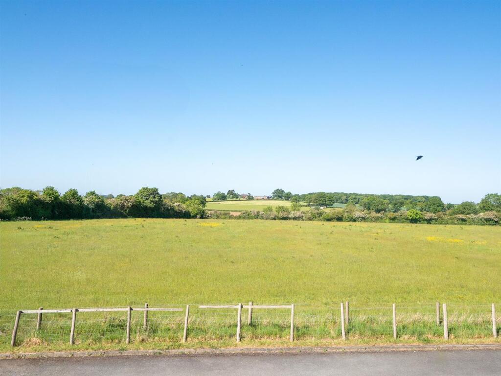 Countryside Views to Front