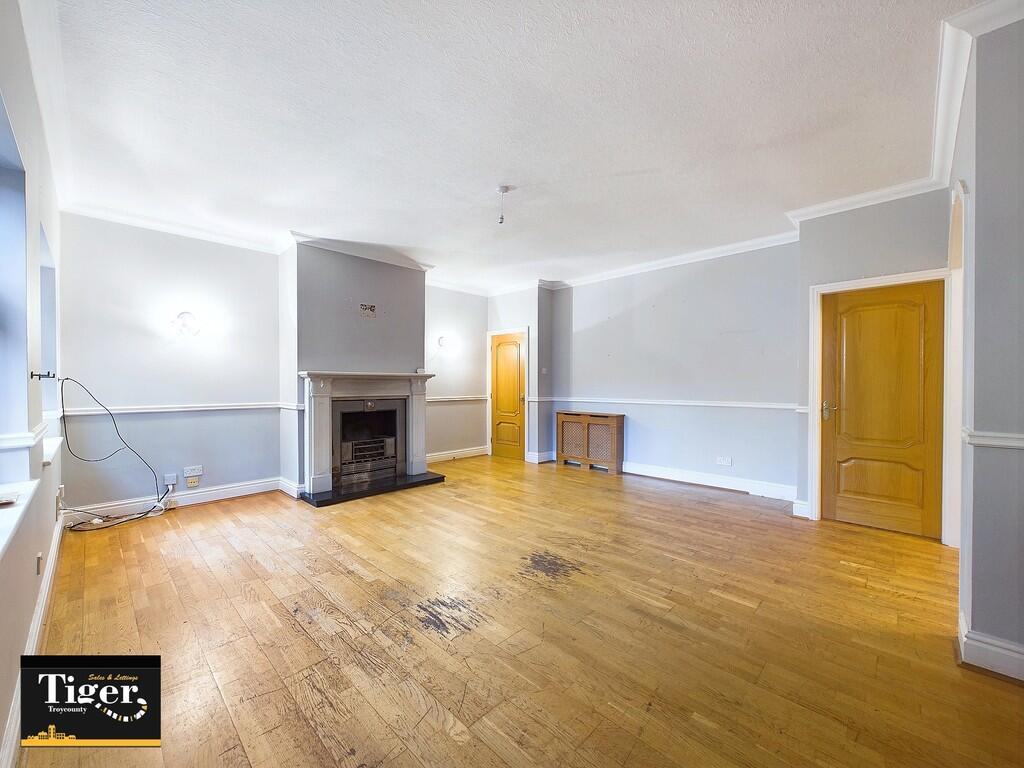 CAM03440G0-PR0242...