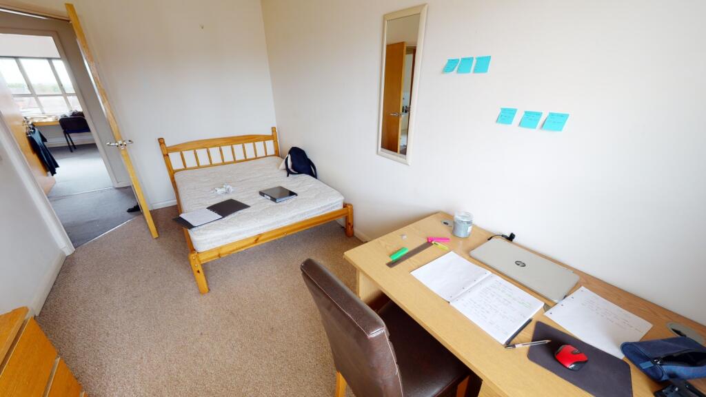 32-Royal-Victoria-Court-06142022_121842