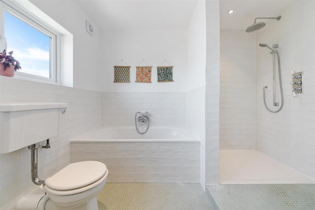 WEST HILL AVENUE (13).jpg