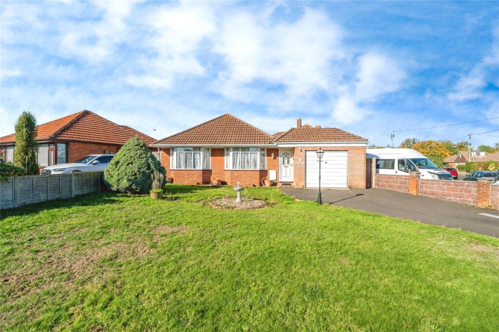 Arundel Road, Totton, Southampton, Hampshire, SO40