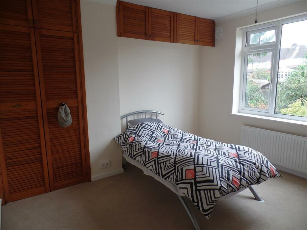 Keats Road, Poets Corner - Bedroom 2