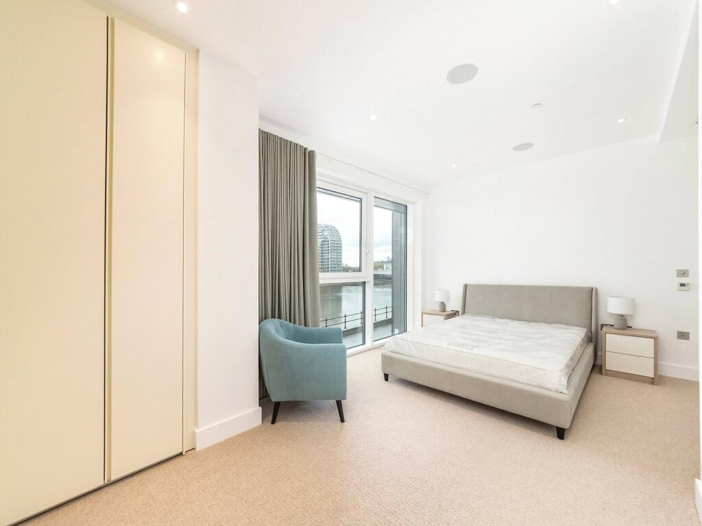 Westbourne Apartment