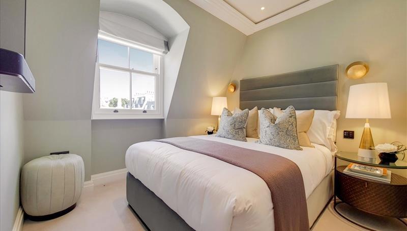 Bedroom   .jpg