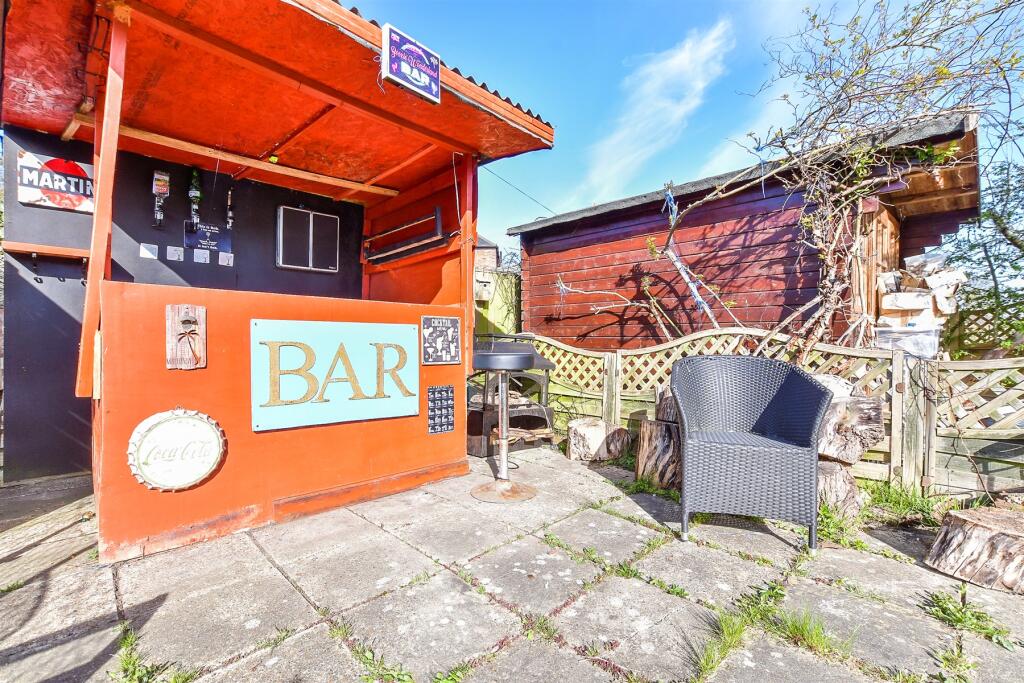 External Lifestyle Photograph