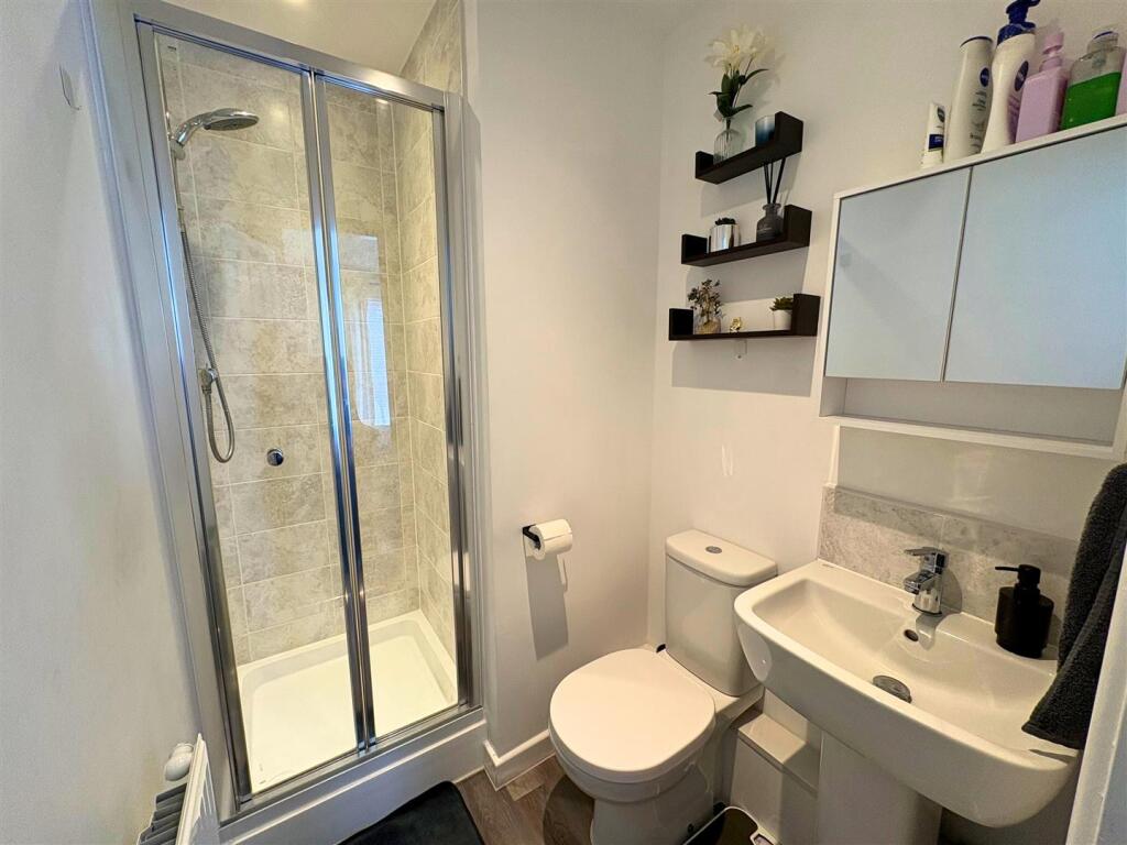 En-suite Shower Room