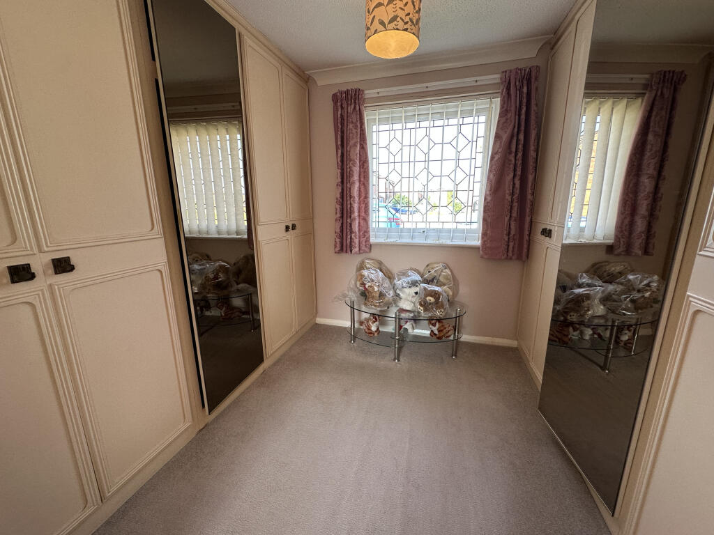 Photo 12-08-2025, 15 52 57