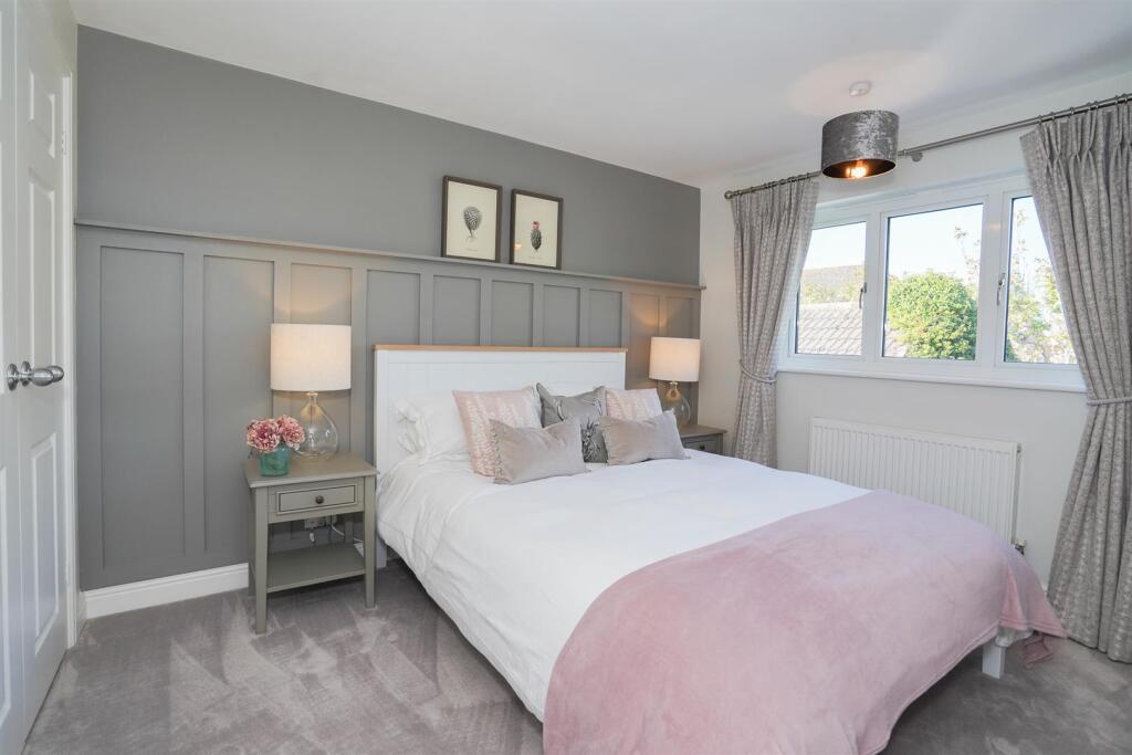 10 Alderman Way (14).jpg