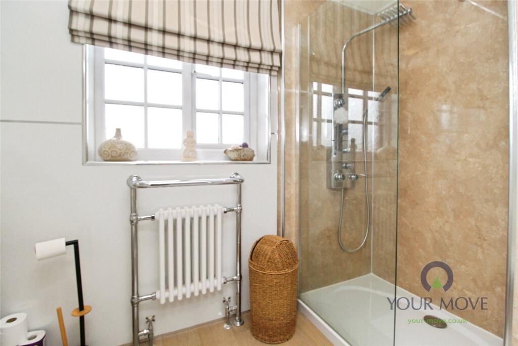 Ensuite