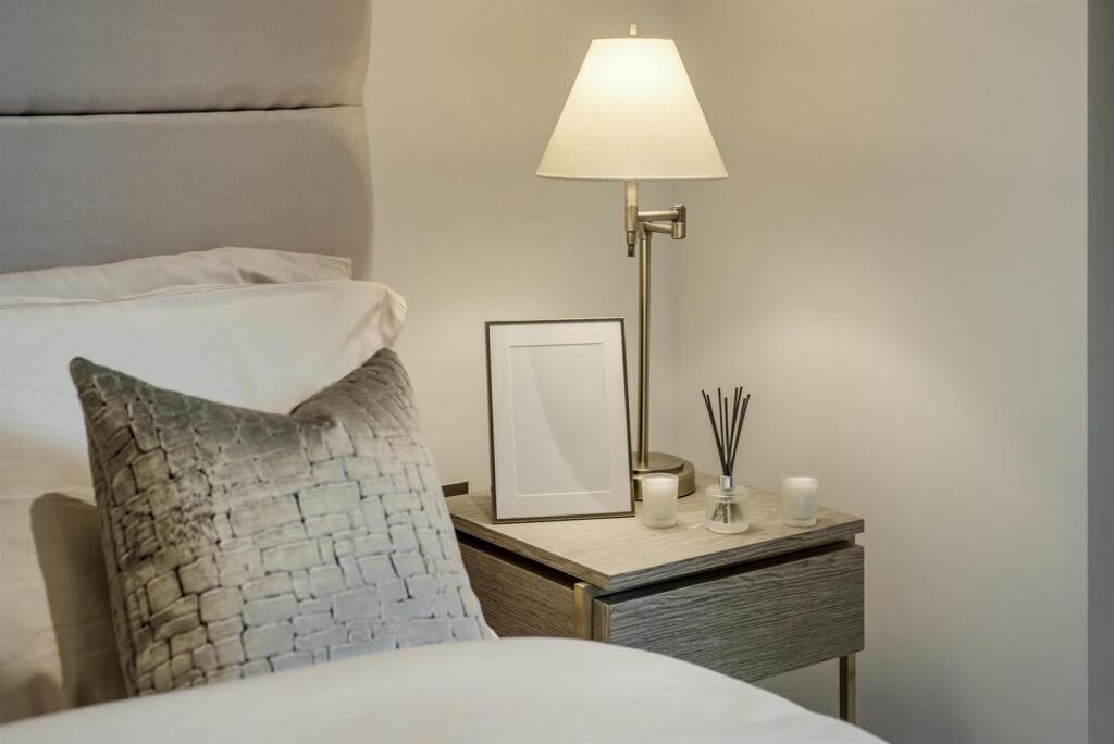 Bedroom.jpg