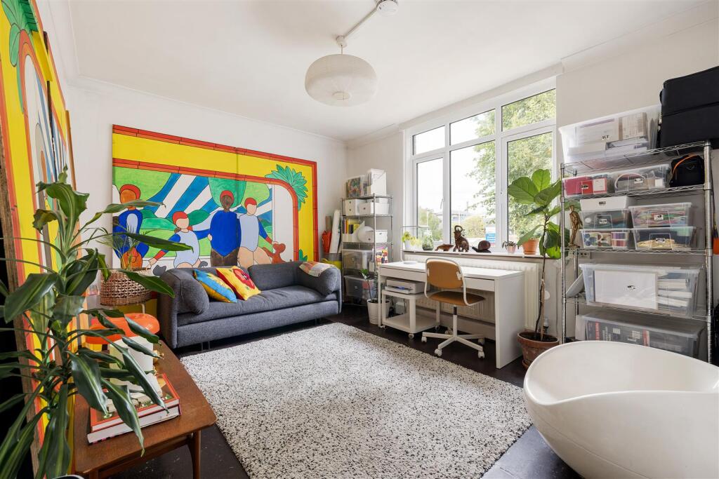 Homerton High Street E9