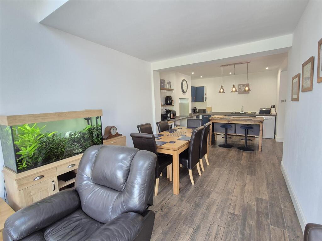 Family/Dining Room
