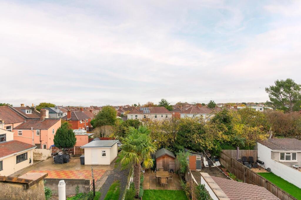 0M1RFS - Loft View A.jpg