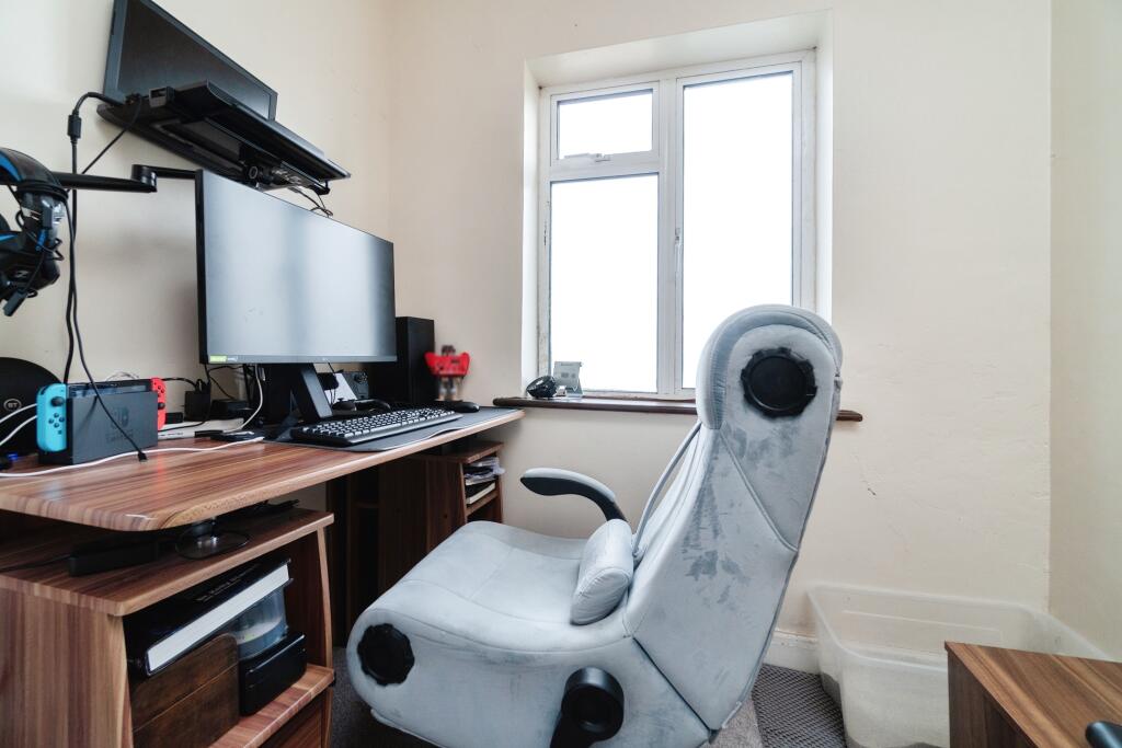 Bedroom Five / Study