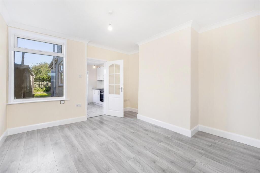 91 Wyberton West Road (Wyberton)-15.jpg