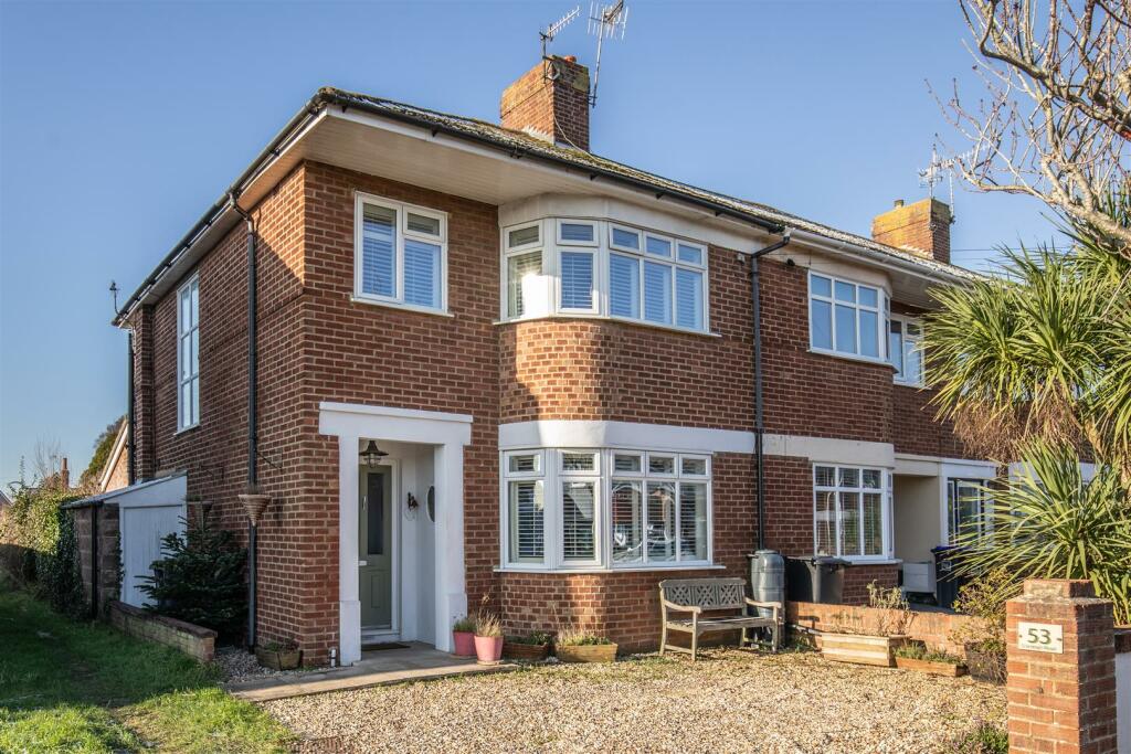 53 Cranleigh Road1.jpg