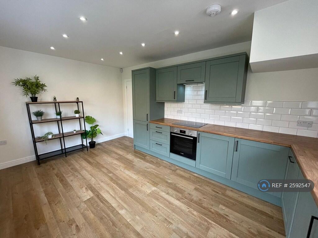Kitchen 2nd Shot