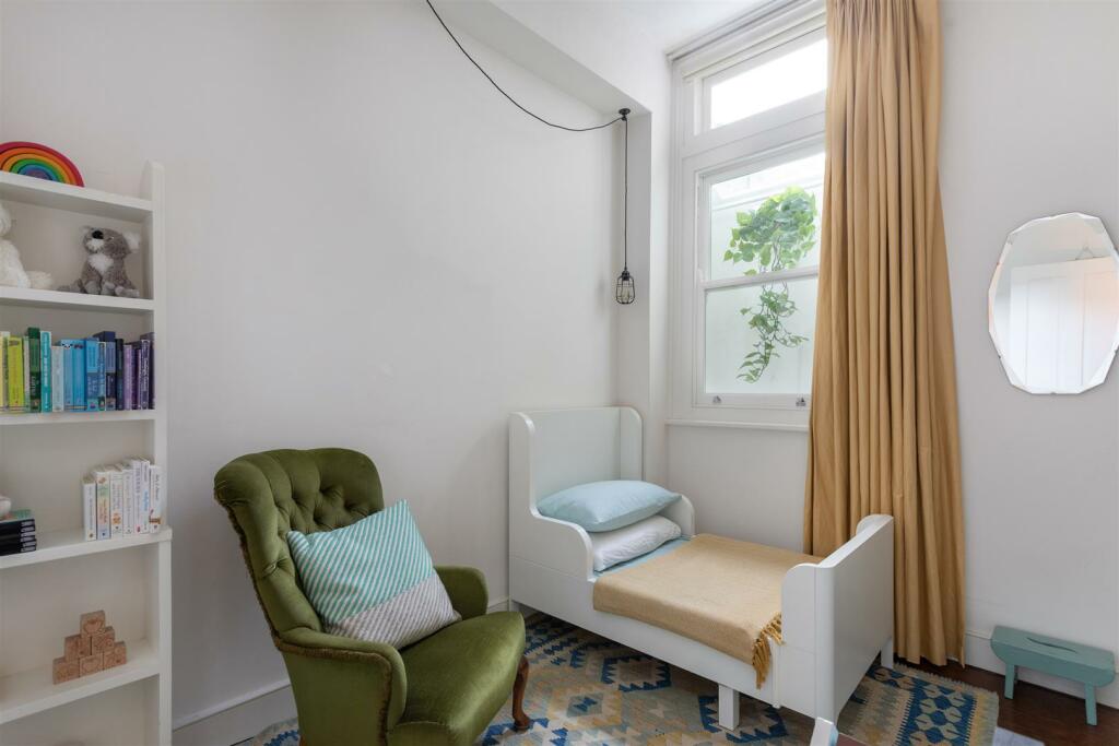 66A Carysfort Road, London N16 9AP-31.jpg