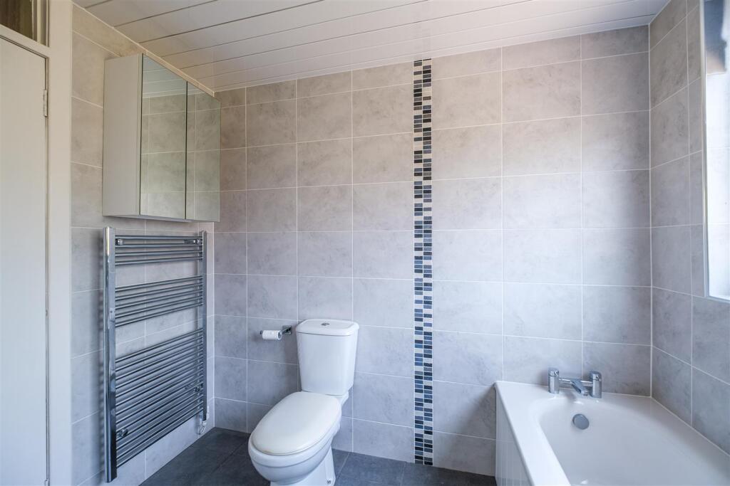 Hawthorn Road-51.jpg