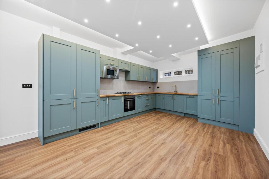 2TownhouseWeb04.jpg