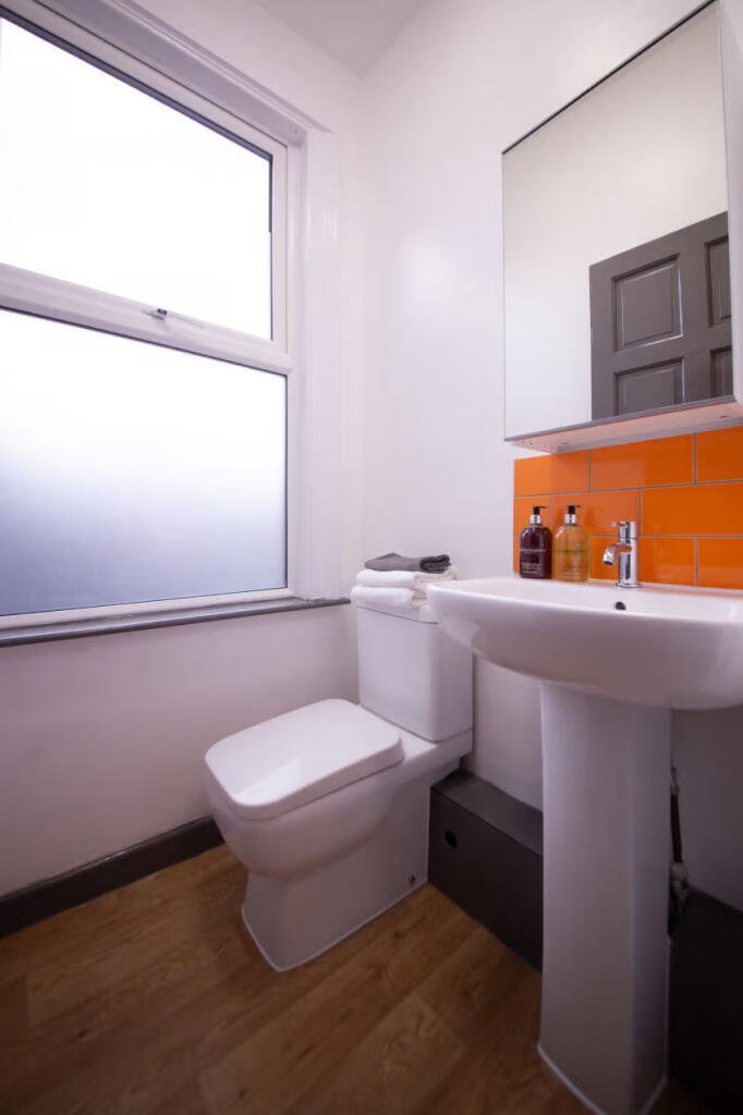 4-bedroom-student-house-in-ecclesall-sheffield_...