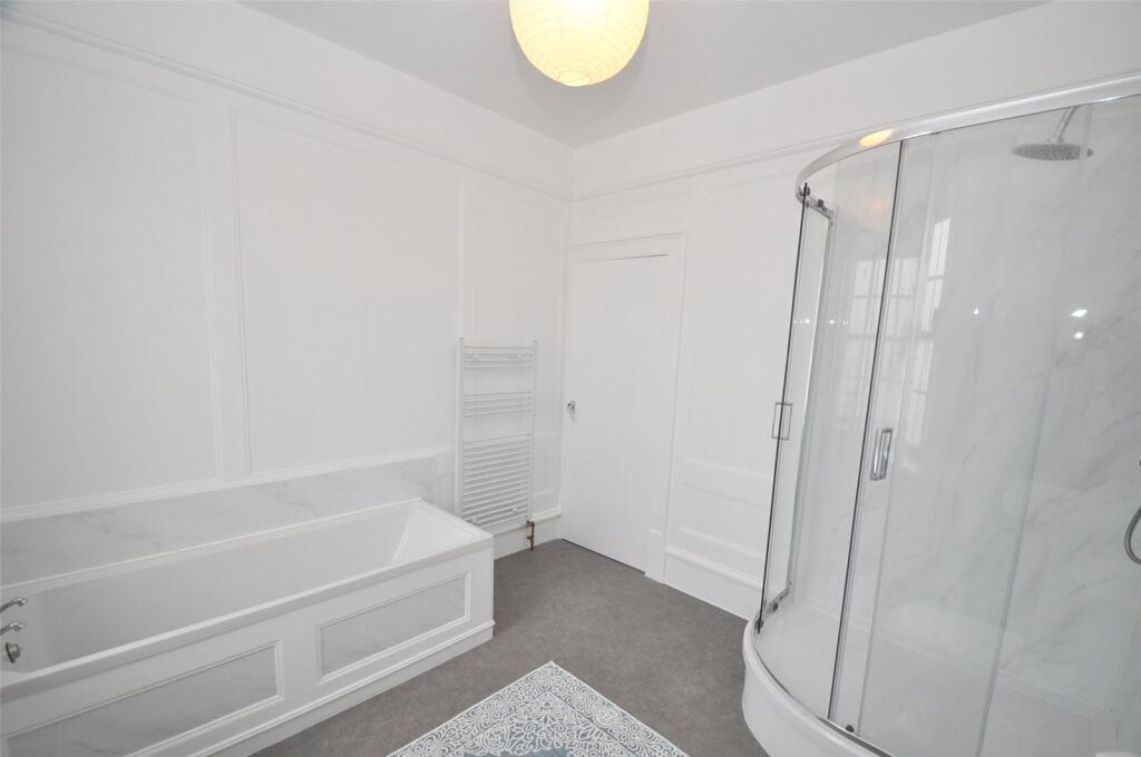 Bathroom (3)