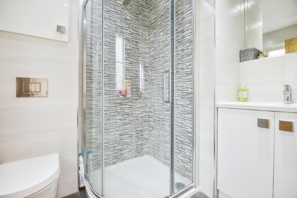 Master En-suite