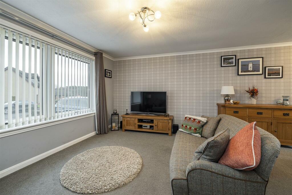 1 Monksford Court Newtown 12.JPG