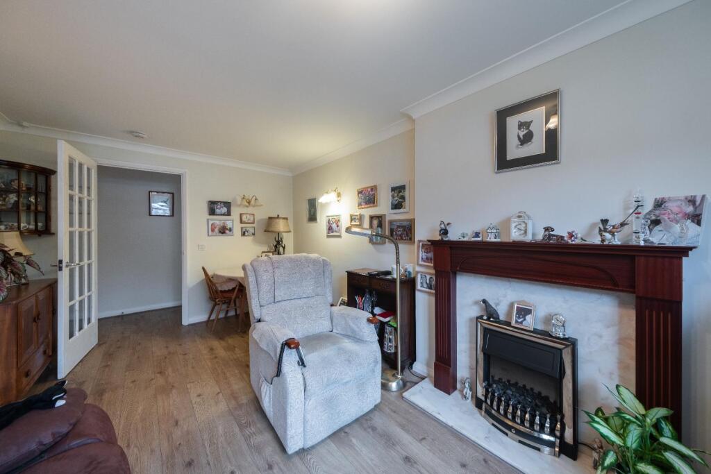 22 Rathbone Park-007.jpg