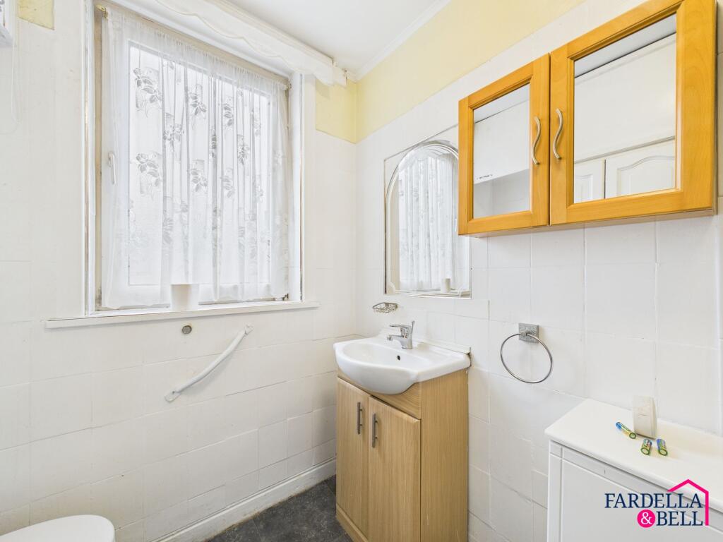 General Upstairs Description