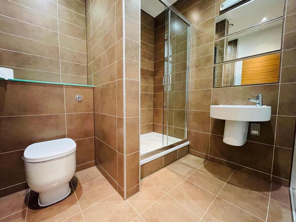 Shower Room/WC