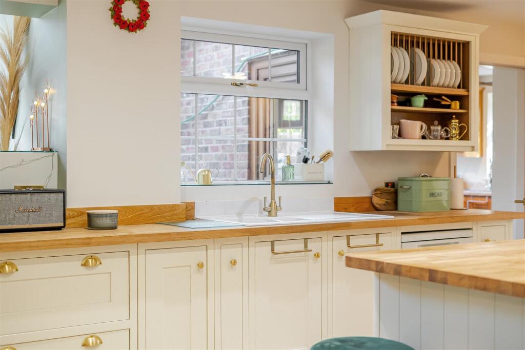 Kitchen Dining Room