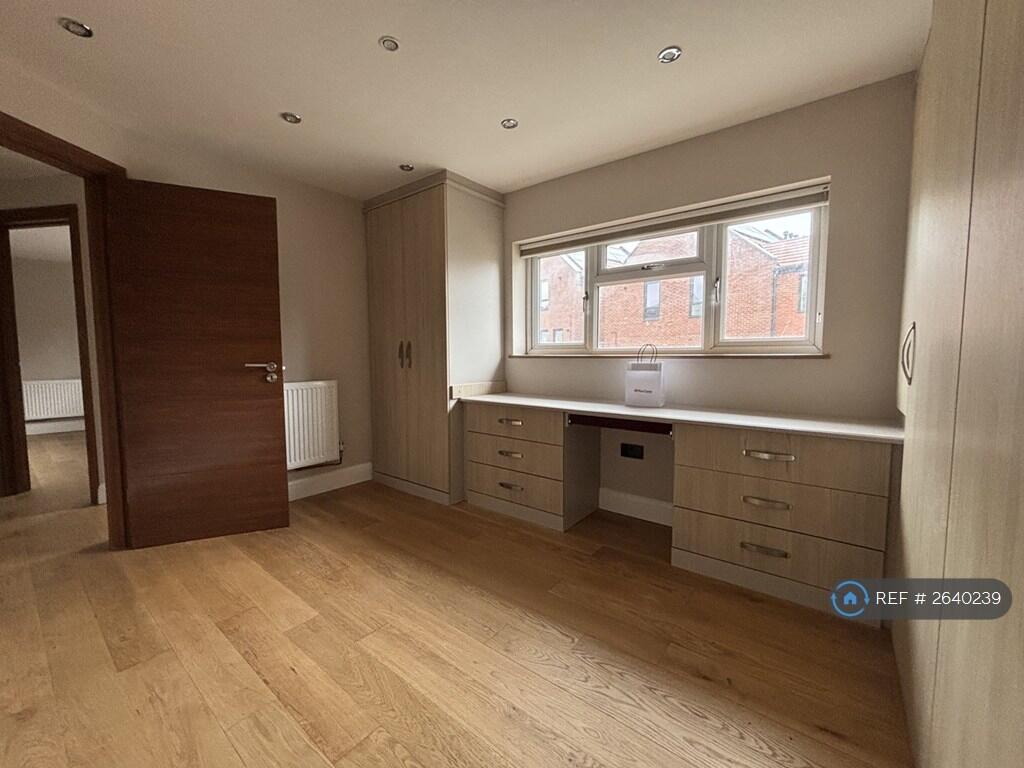 Master Bedroom Wardrobes