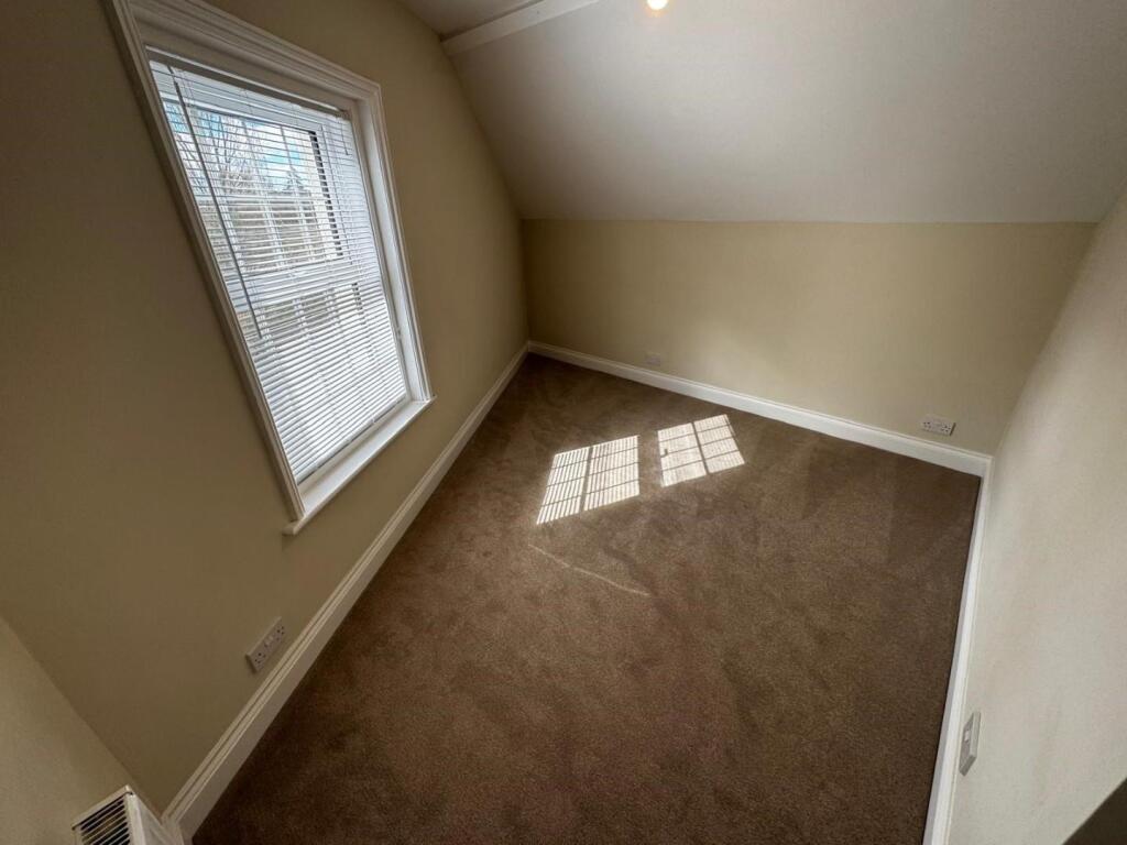 bedroom 3.jpg