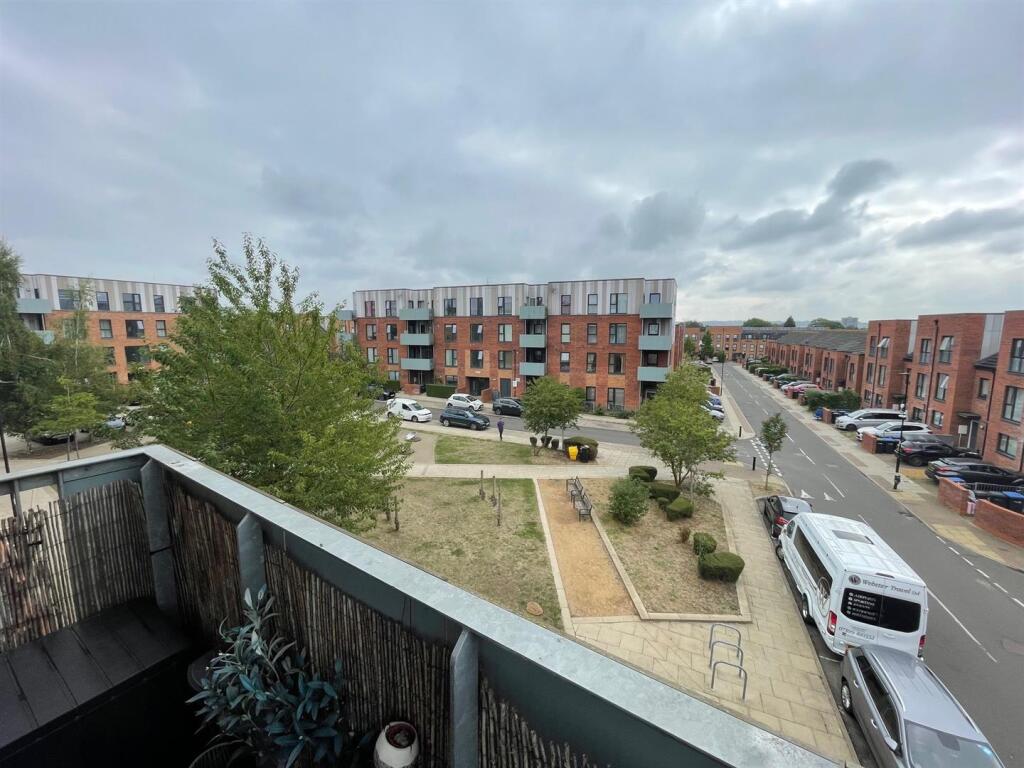 18 Lewis House Balcony External.jpg