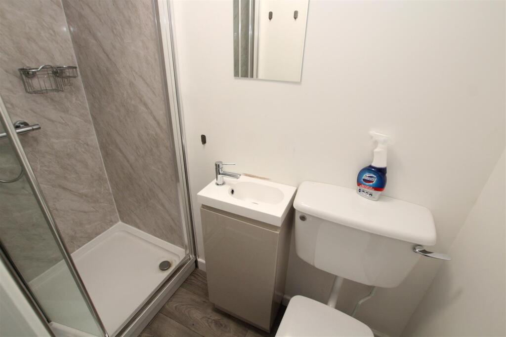 en suite.jpg