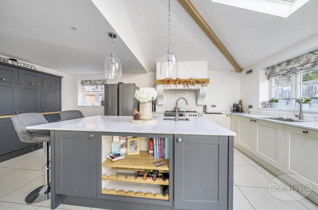 e1b410fa-adcd-433...