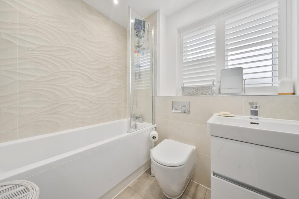 13-681e696a6f18d-...