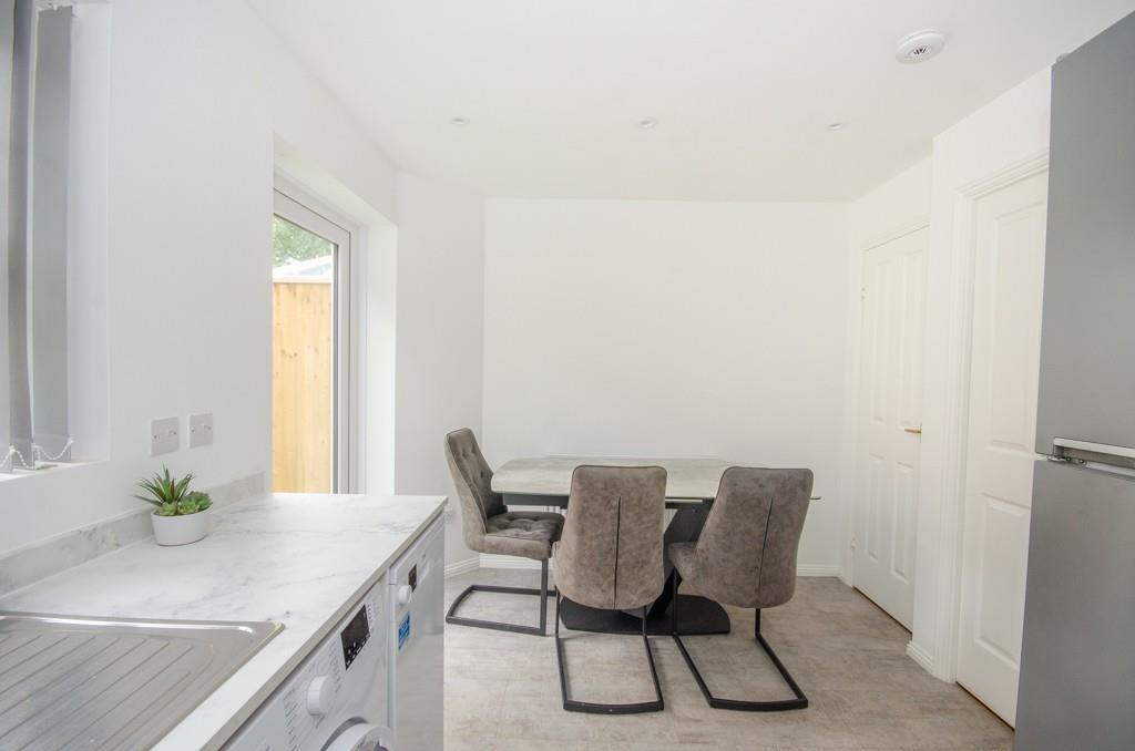 Kitchen-diner pic 2.jpg