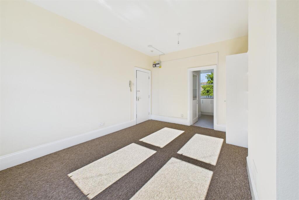 11 Arley Hill, Cotham, Bristol BS6 5PH | Freehold 