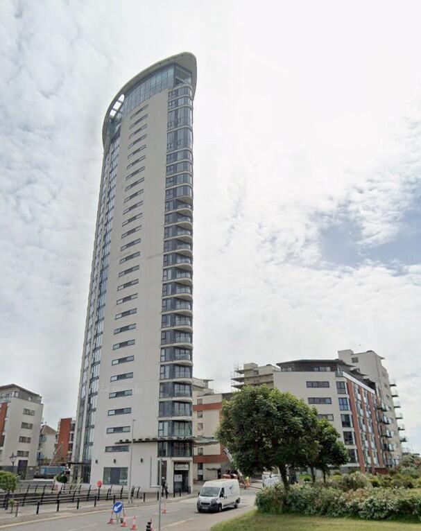 Front  T202511041547.jpg